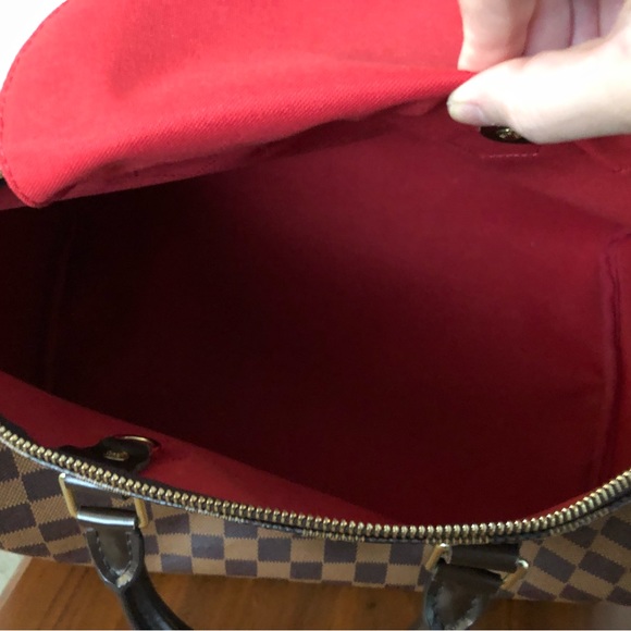 Authentic Louis Vuitton Damier Ebene Speedy 35. - Picture 11 of 16